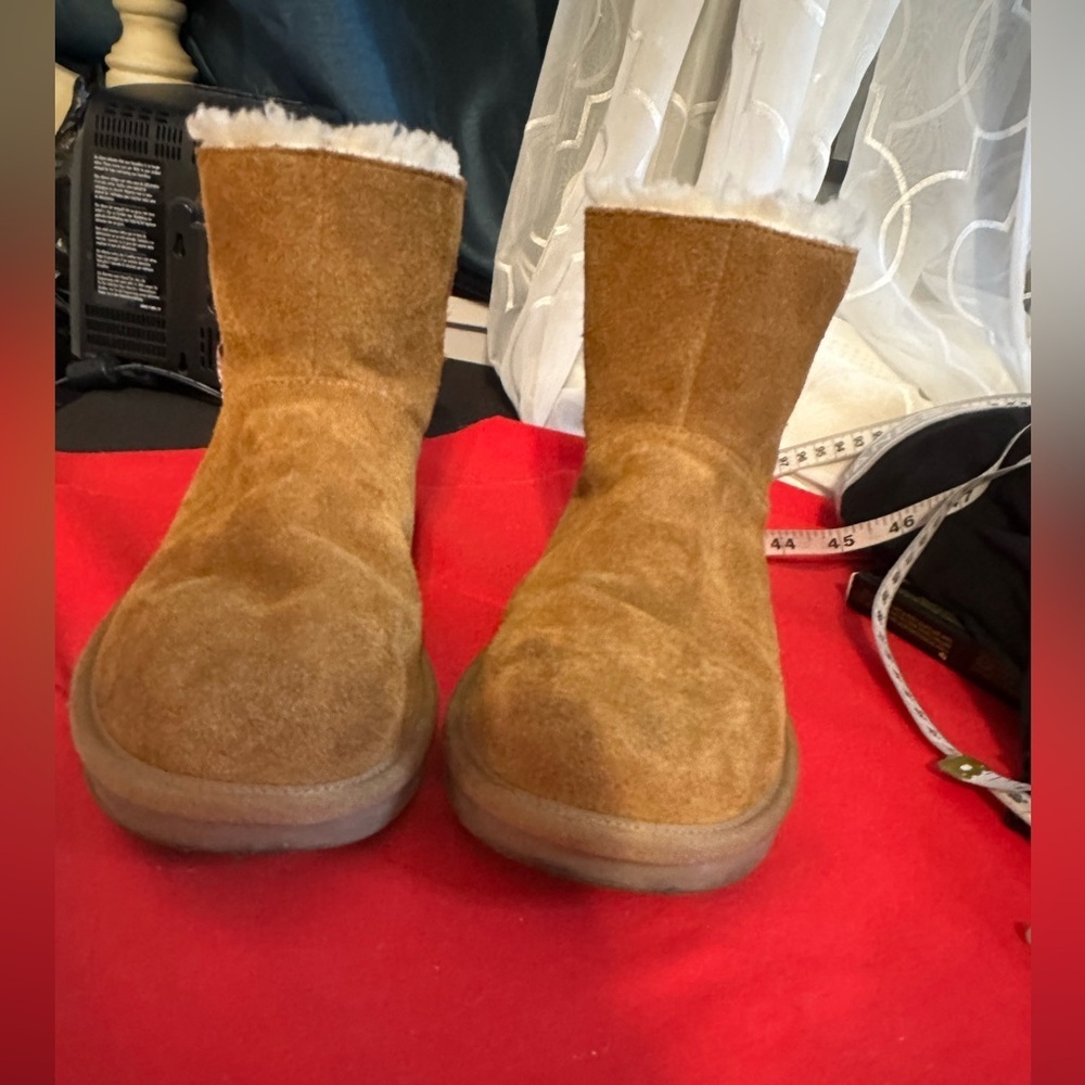 Uggs kookaburra Kids Shearling-Lined Winter Boots - Chestnut Brown. Size4